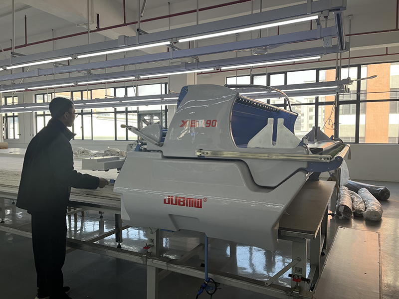 木田现代化全自动裁床车间